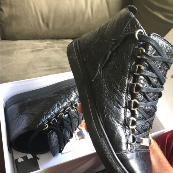 Balenciagas arenas worn 1 time for prom - Picture 4 of 8